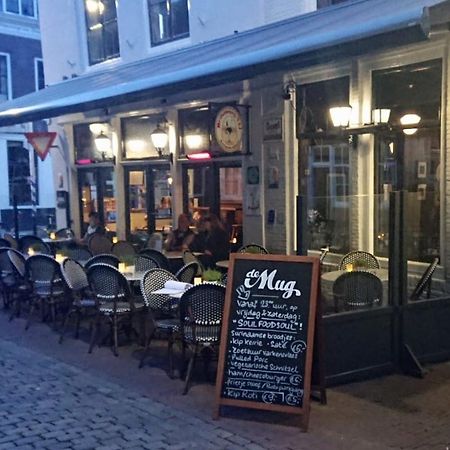 Cafe Restaurant Hotel De Mug Мидълбург Екстериор снимка